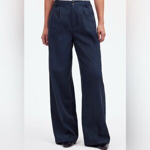 Madewell NWT Women’s Wide Leg Pants Navy Color, Size 0 Petite